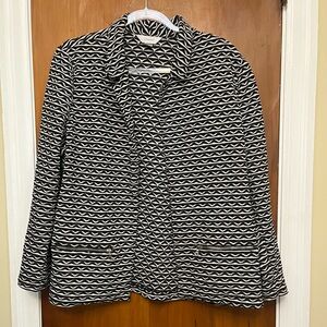 CJ Banks Black and White Women's Jacket.      L4